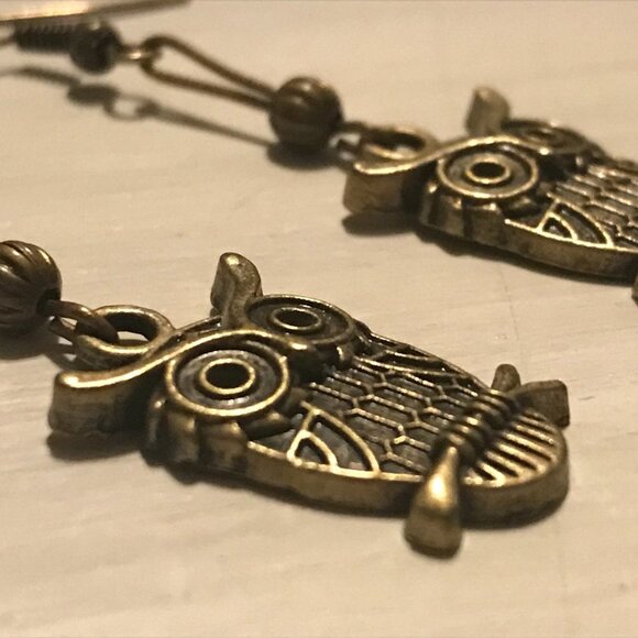 🦉 handmade owl dangle earrings with big eyebrows bronze birds cute gift new - Picture 3 of 4